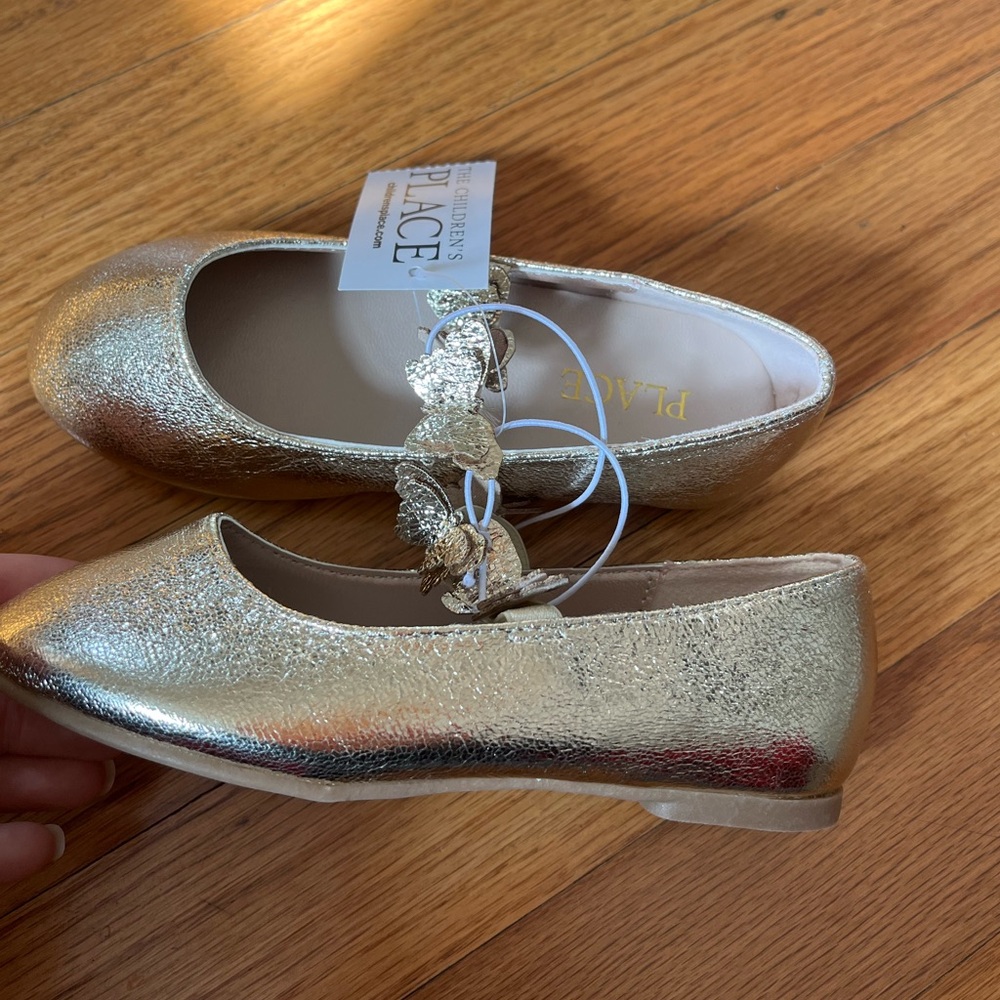 NWT Toddler Girl Gold Shoes